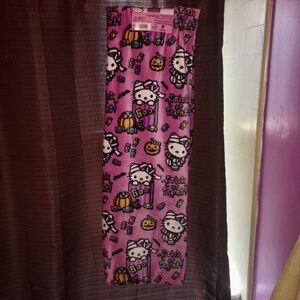 Hello Kitty Pink Mummy Popcorn Boo Blanket NWT